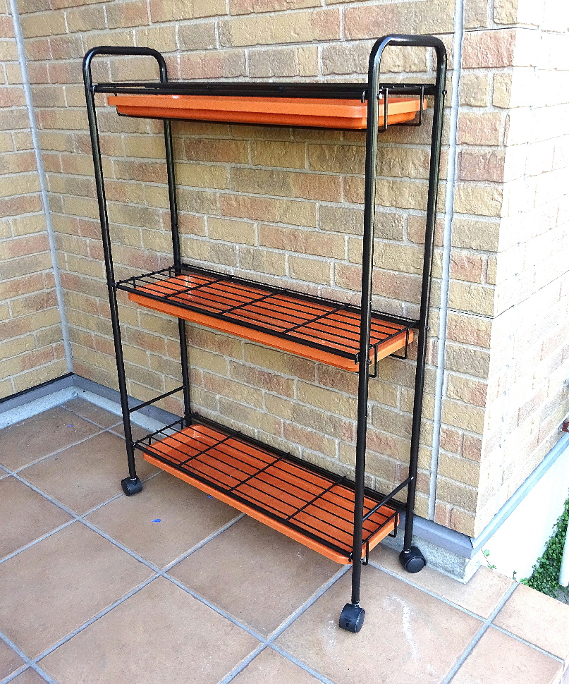 http://gr-garden.com/item/planter/06136.jpg