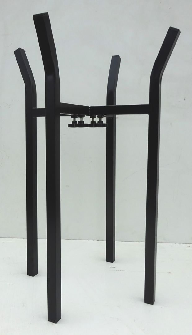 http://gr-garden.com/item/planter/6097.jpg